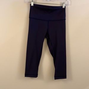 Lululemon Athletica Navy Blue Capri Leggings